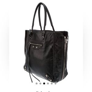 Balenciaga A5 Papier Zip Around tote